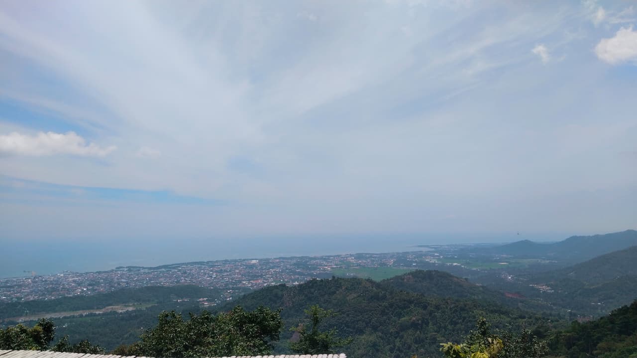 Foto U (You) Bukit